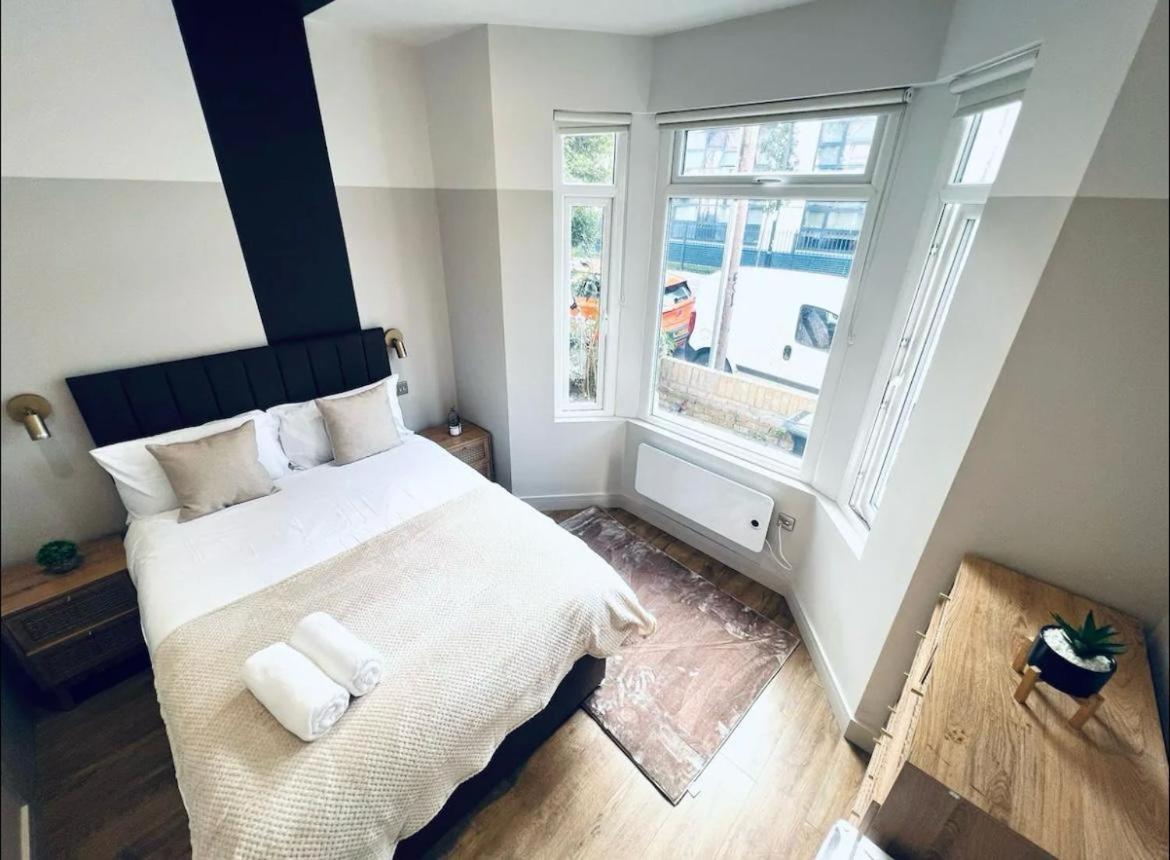 London South Charming Ensuite Look Like Hotel Designer Room Екстериор снимка