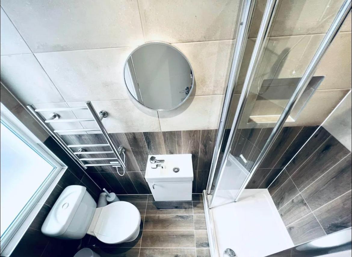 London South Charming Ensuite Look Like Hotel Designer Room Екстериор снимка