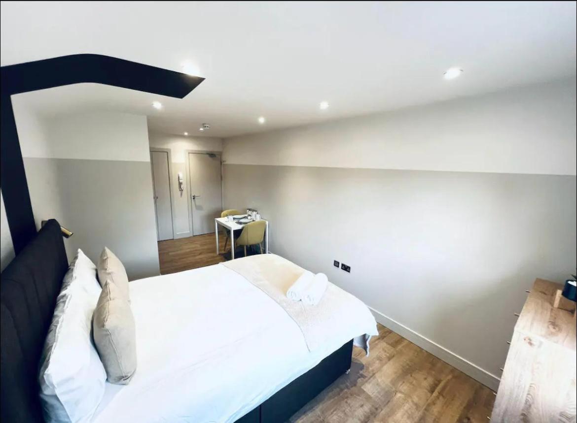 London South Charming Ensuite Look Like Hotel Designer Room Екстериор снимка