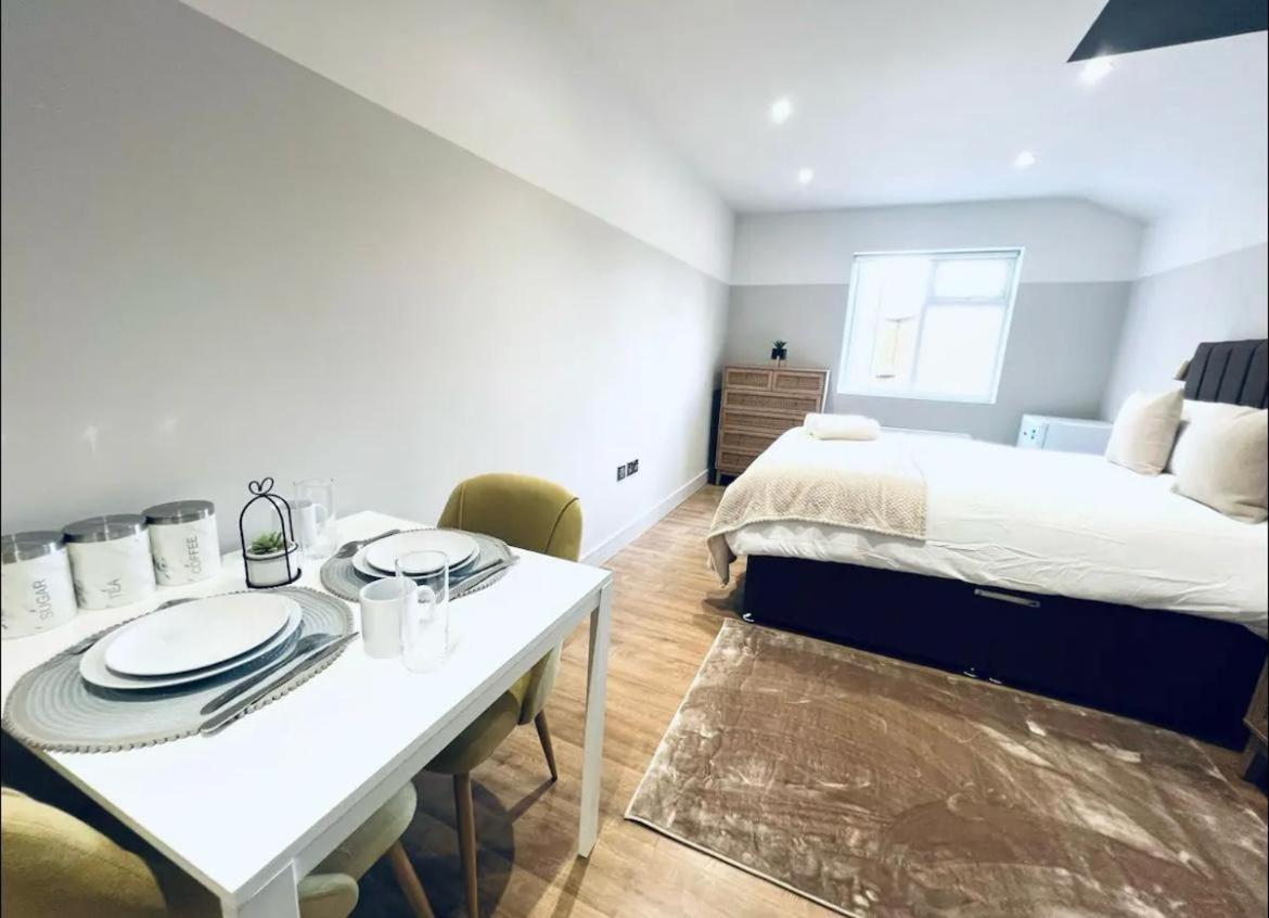 London South Charming Ensuite Look Like Hotel Designer Room Екстериор снимка