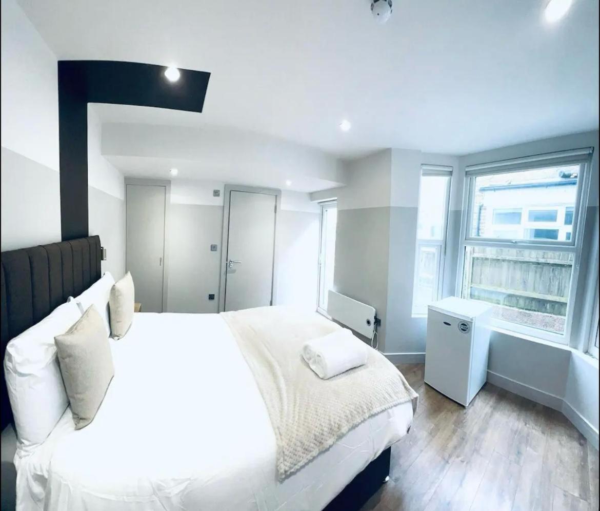 London South Charming Ensuite Look Like Hotel Designer Room Екстериор снимка