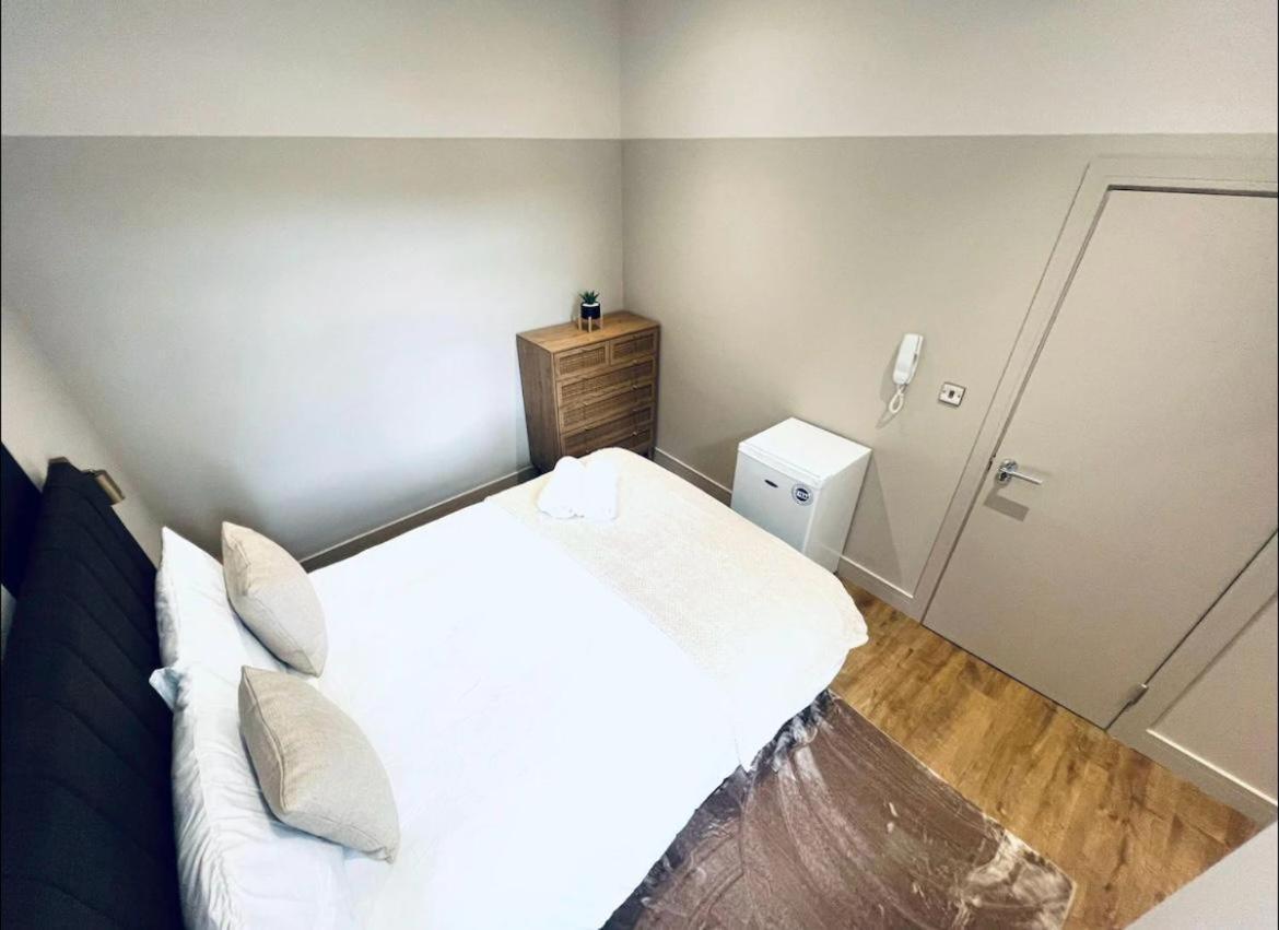 London South Charming Ensuite Look Like Hotel Designer Room Екстериор снимка