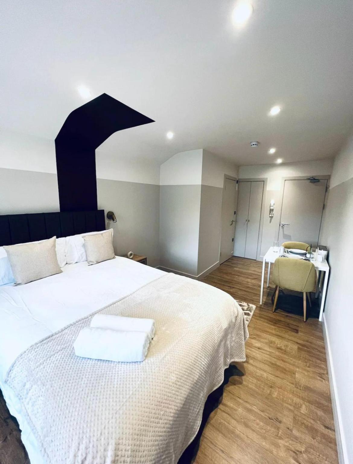 London South Charming Ensuite Look Like Hotel Designer Room Екстериор снимка