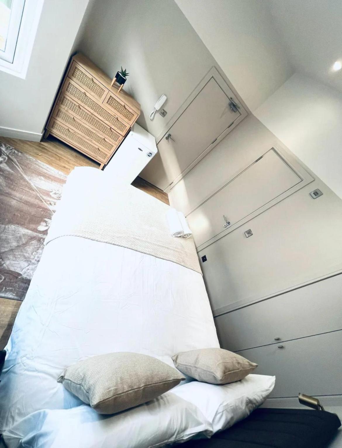 London South Charming Ensuite Look Like Hotel Designer Room Екстериор снимка